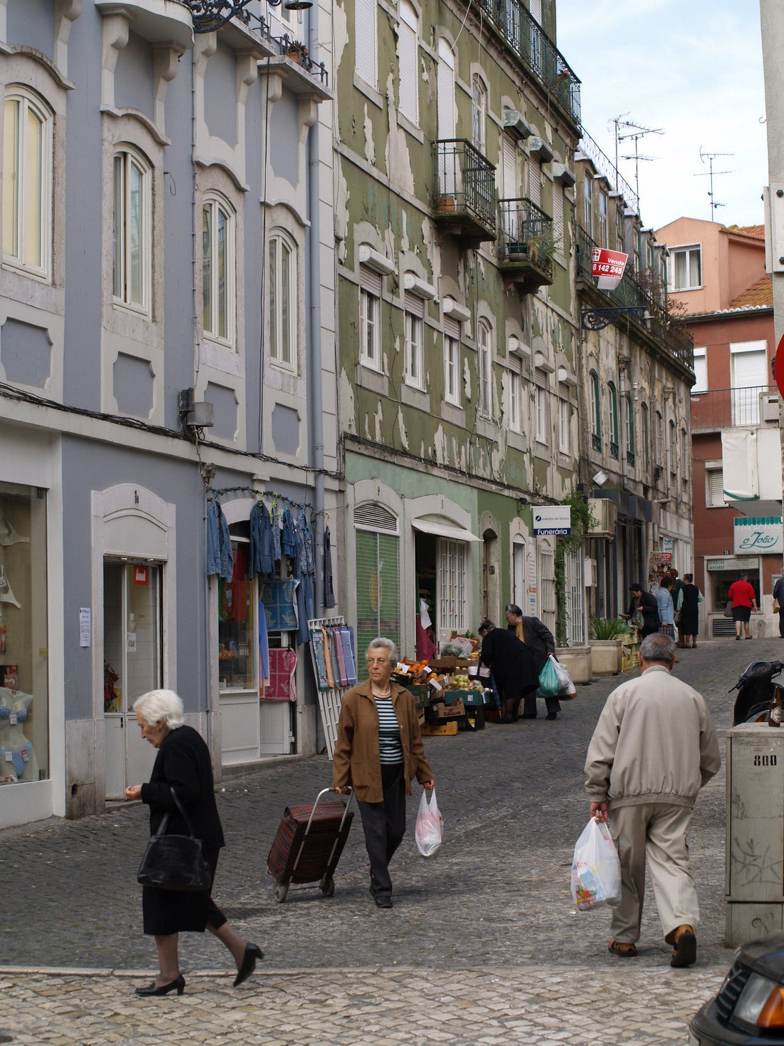 Graça: My Favorite Neighborhood in Lisbon