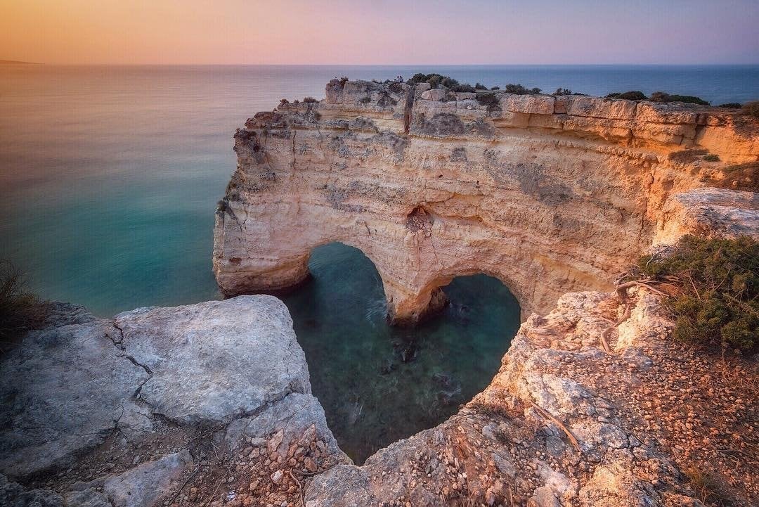 Carvoeiro, Algarve: cliffs, caves and an amazing coastal walk