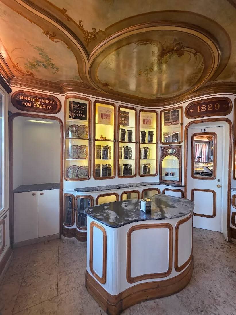 Confeitaria Nacional: Almost 200 Years of Sweet Tradition in Lisbon