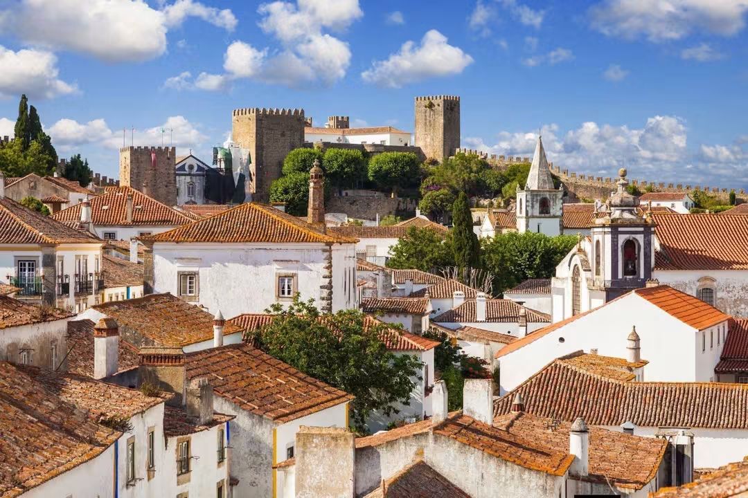 ÓBIDOS: A MEDIEVAL DAY TRIP FROM LISBON